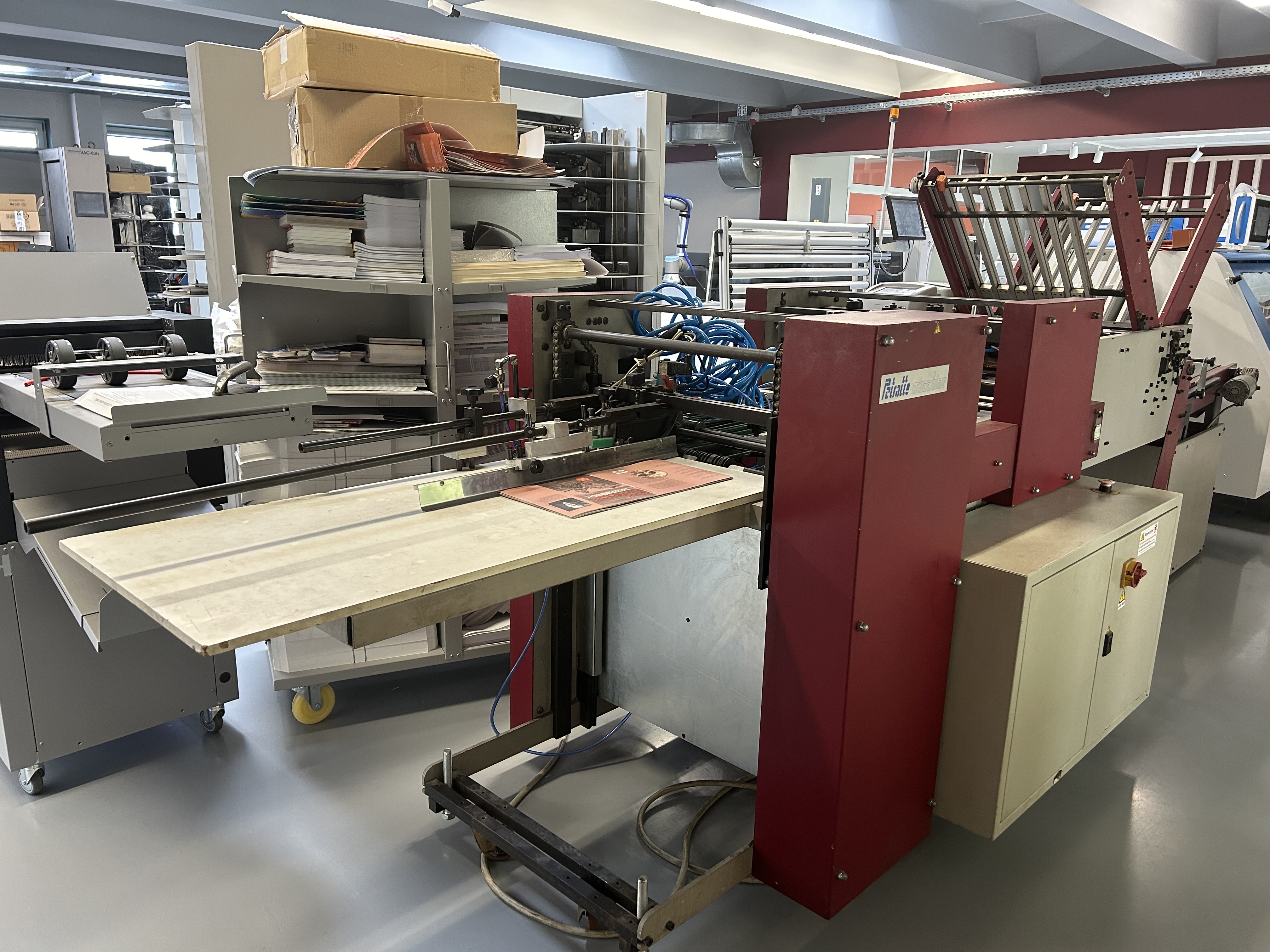 Petratto Cordoba BA F Creasing, folding and gluing machine